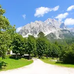 Dolomites Garden Flat Near Cortina Daire